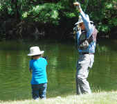 Ron G. helps out a young'n