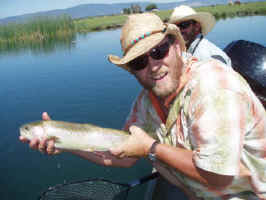 fallriver2.jpg (28245 bytes)